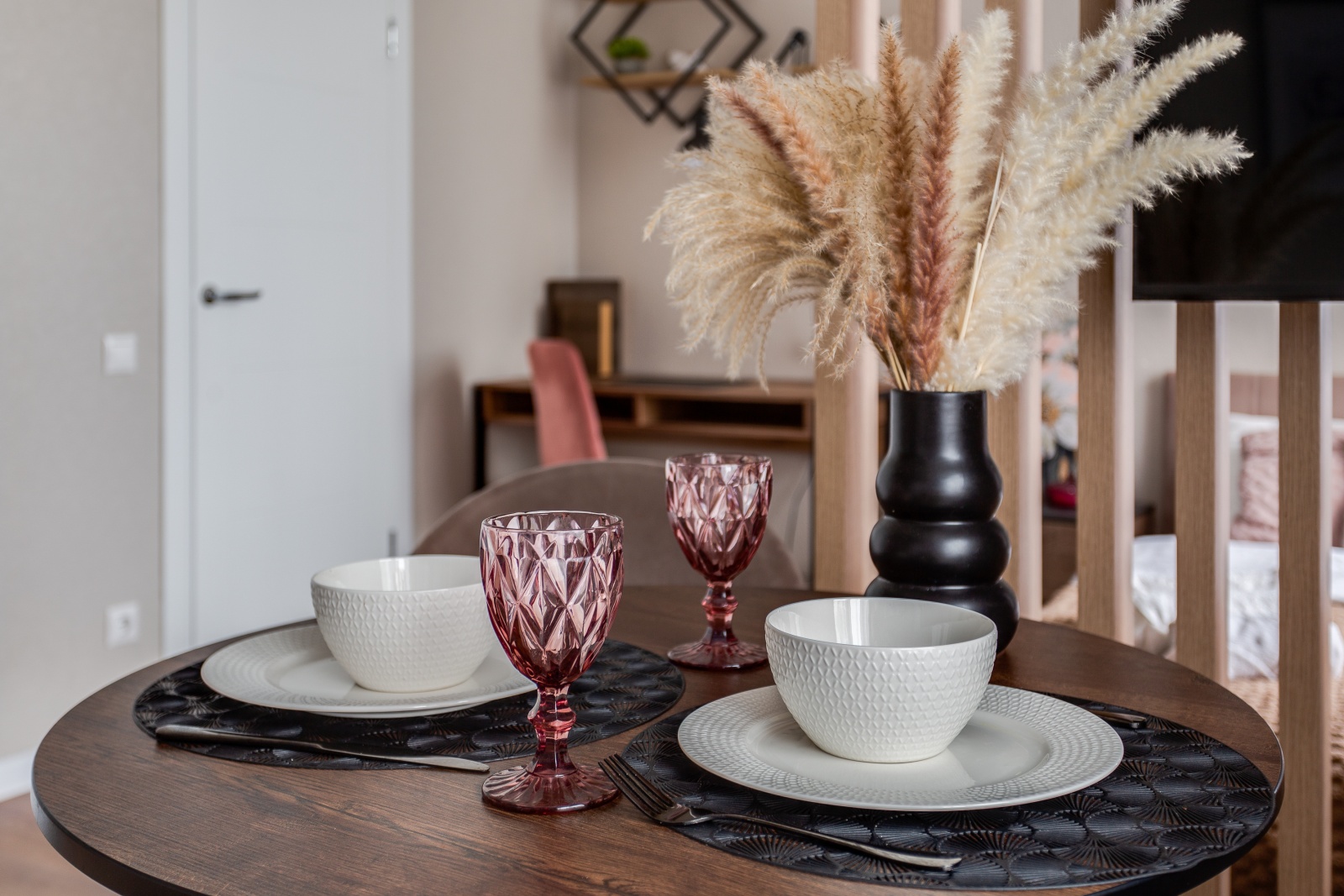 Стильная студия для двоих