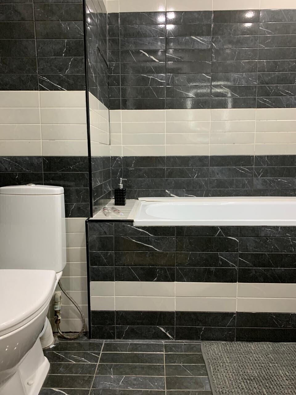 Апартаменты на Солнечной 2 (983-2)