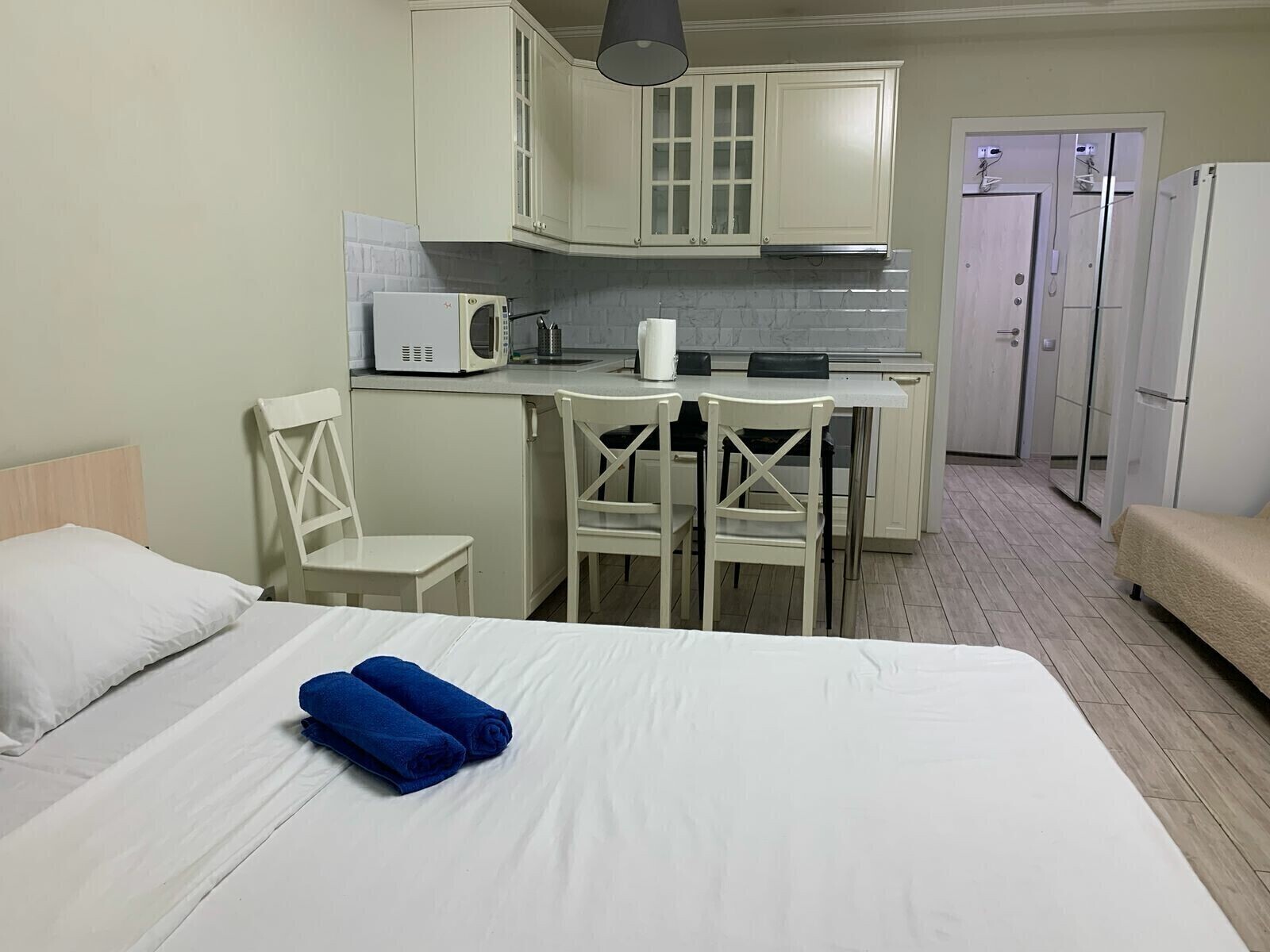 Апартаменты на Инициативной 7В (103)