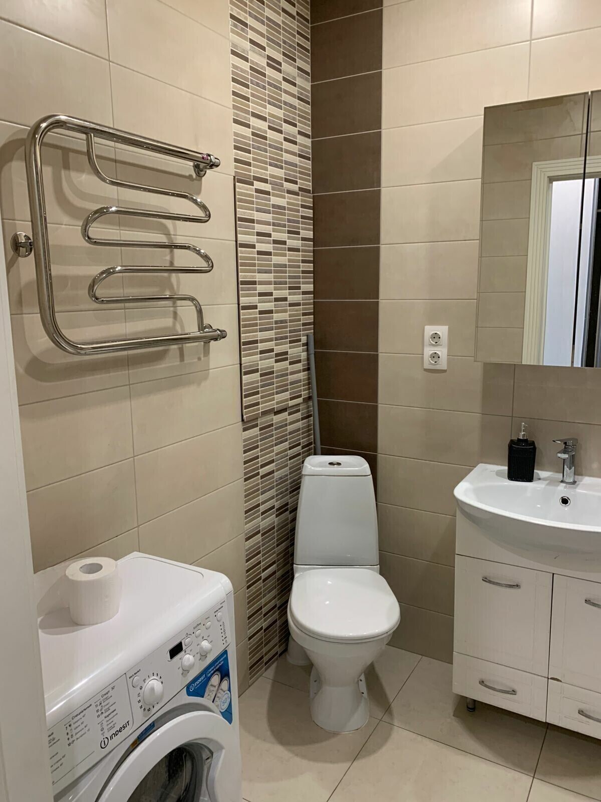 Апартаменты на Инициативной 7В (76)