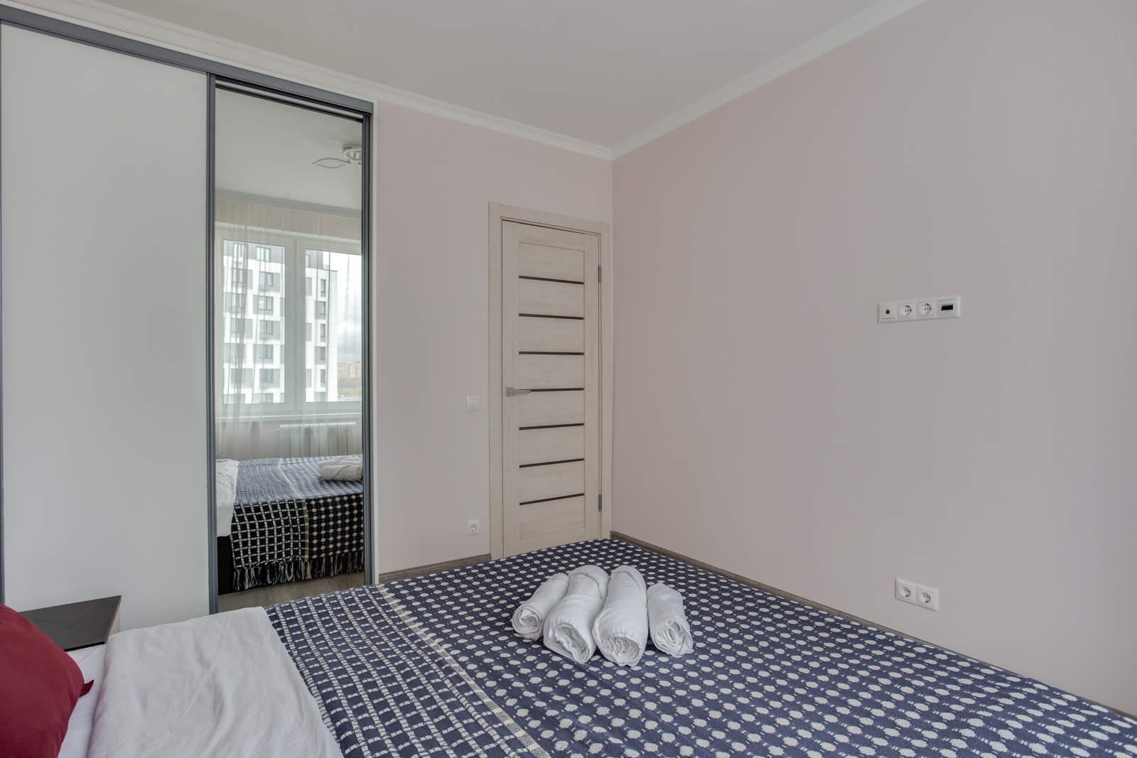 Просторная квартира 878