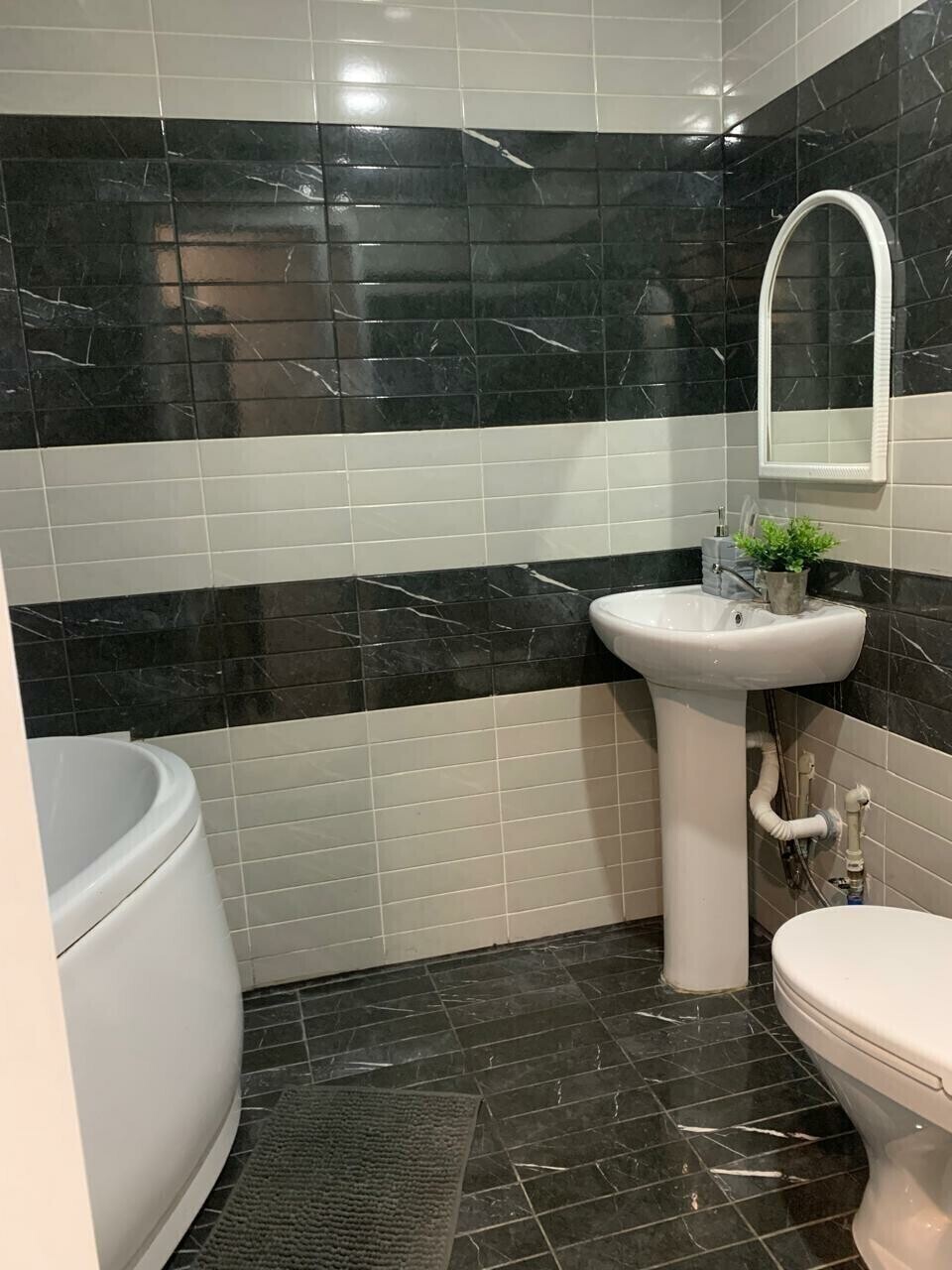 Апартаменты на Солнечной 2 (983-1)