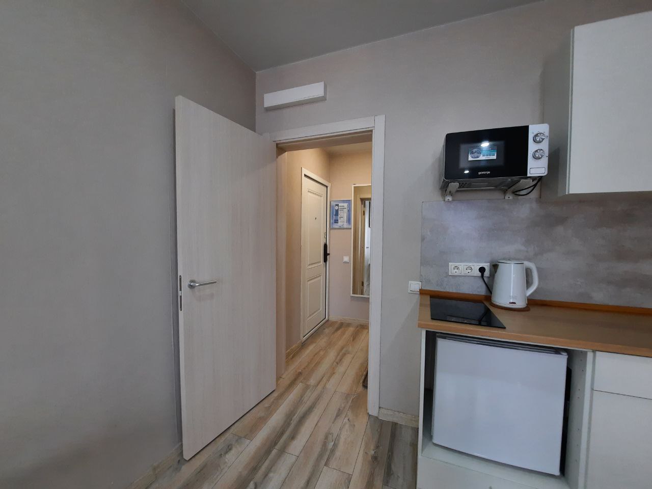 Loft Studio 3 на Летчика Ларюшина 6к2