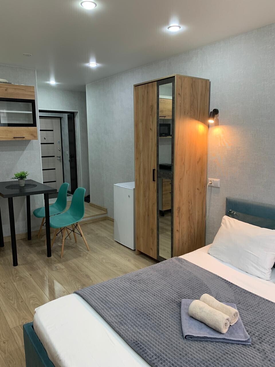 Апартаменты на Солнечной 2 (983-2)