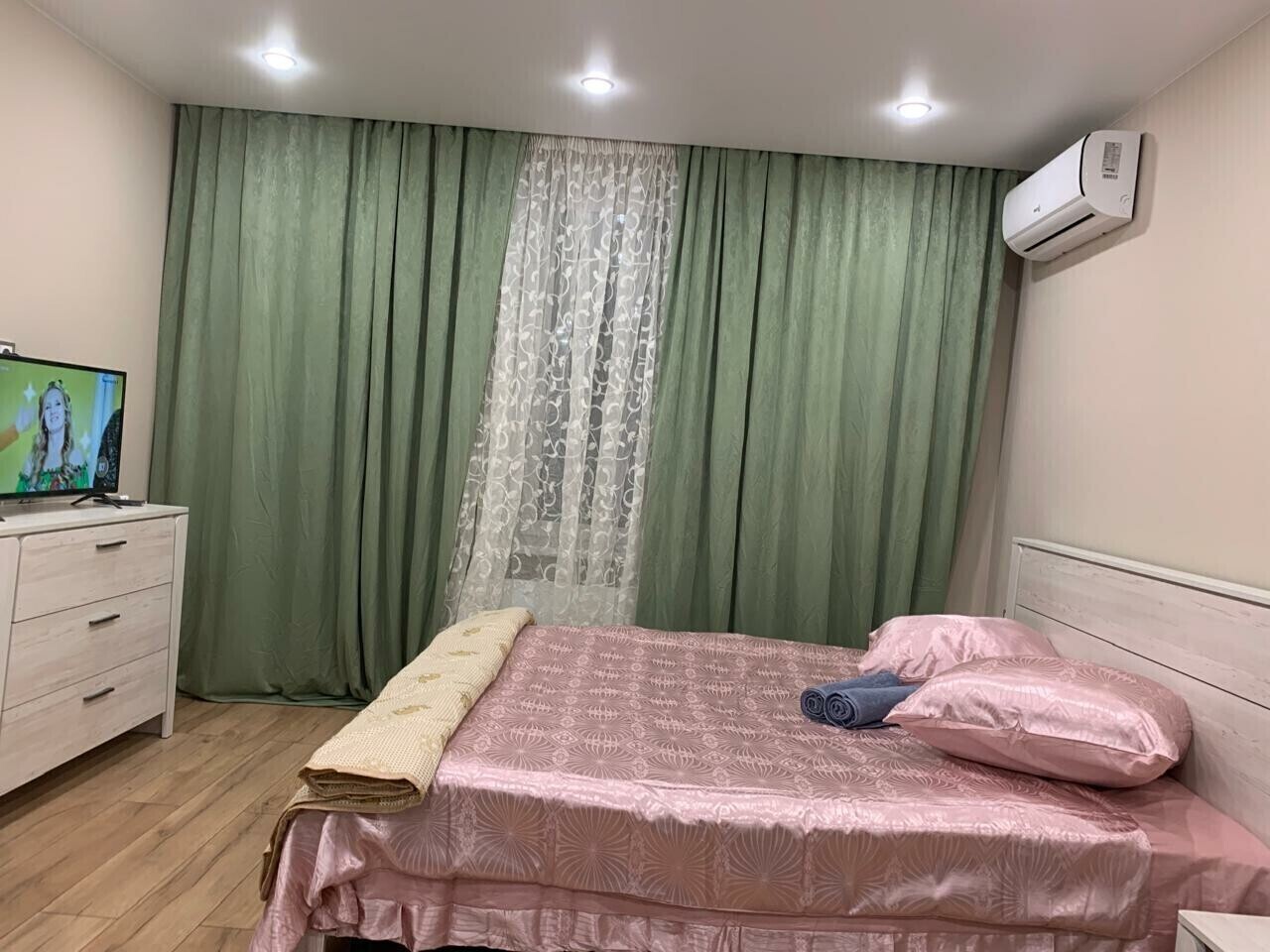 Апартаменты на Солнечной 2 (919)