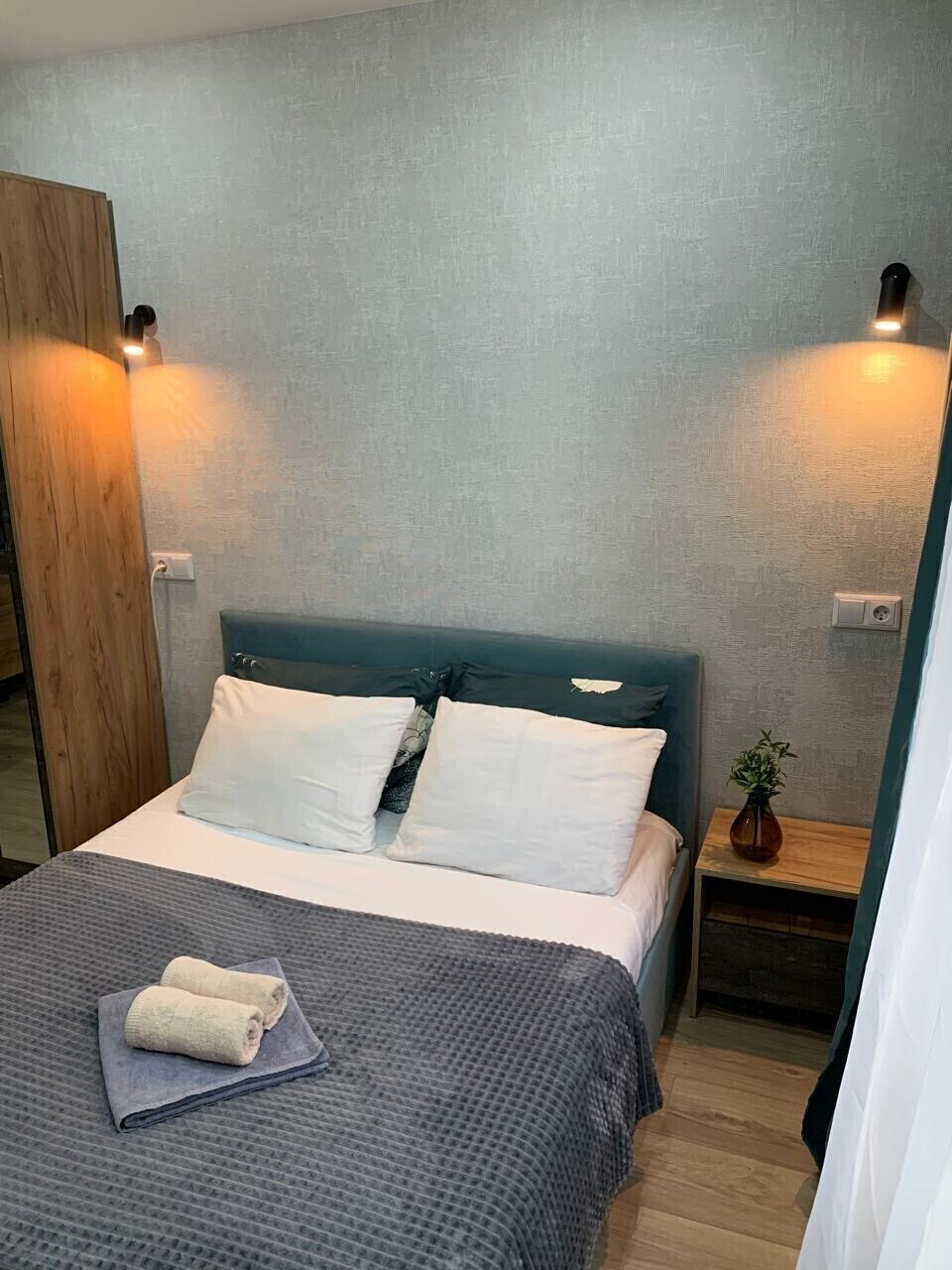 Апартаменты на Солнечной 2 (983-2)